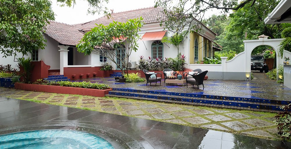 Bastora House - Outdoor area